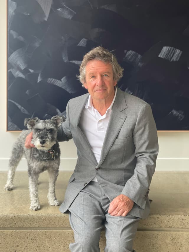 Hamish in the gallery