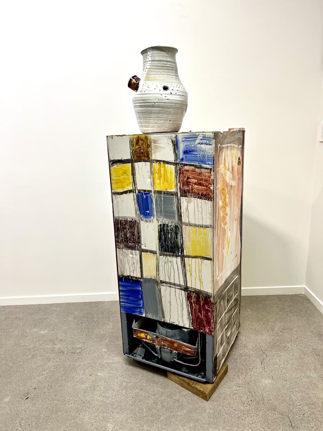 Whiteware (fridge)