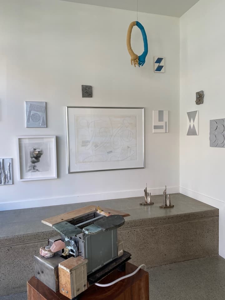 Dit Dit Dit Dit   ~  A group exhibition