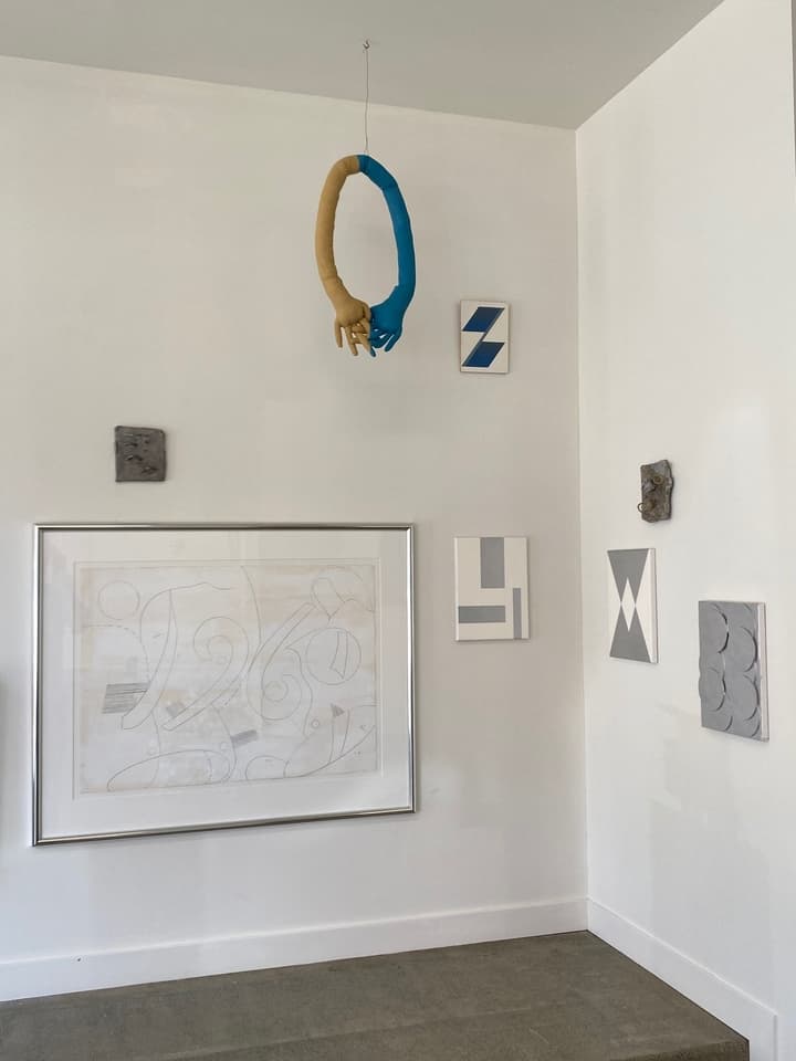 Dit Dit Dit Dit   ~  A group exhibition