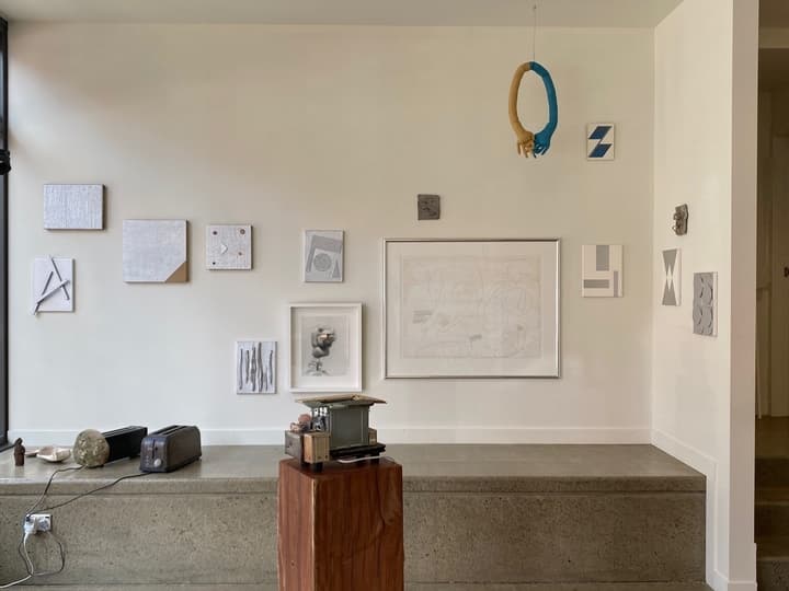 Dit Dit Dit Dit   ~  A group exhibition