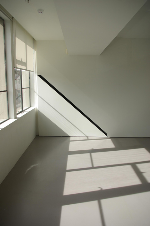 11:35am – 11:55am (light drawing)